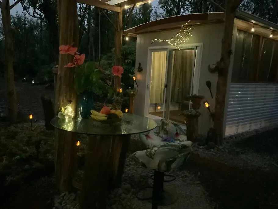 乡村民宿 Exotic Garden Cottage At Amazing Volcano Fissure 芒廷维尤