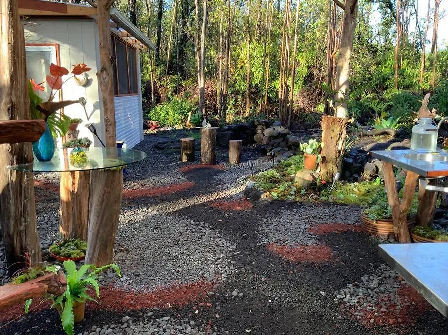Exotic Garden Cottage At Amazing Volcano Fissure Mountain View 0*,